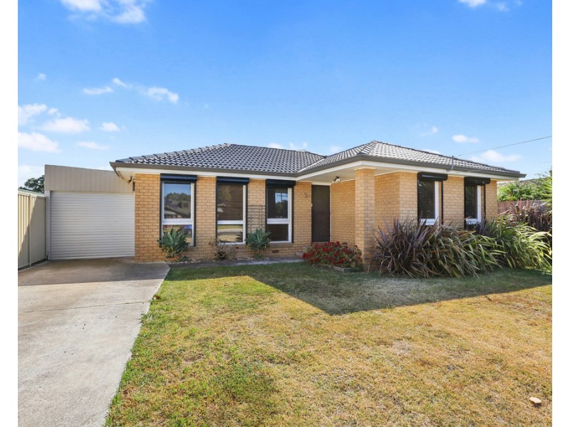 1/10 Denise Court, Lara VIC 3212