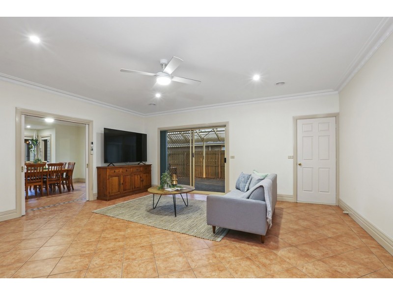 10 Benjamin Drive, Lara VIC 3212