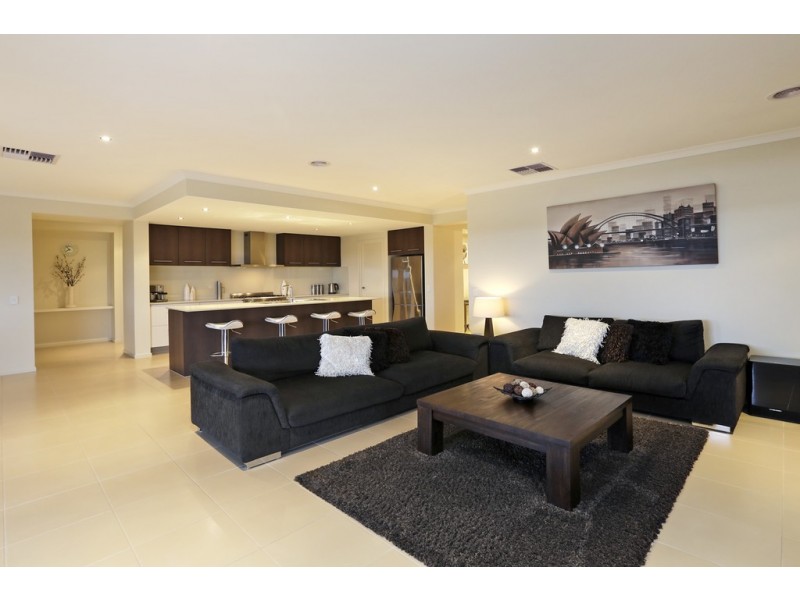 15 Stefan Court, Lara VIC 3212