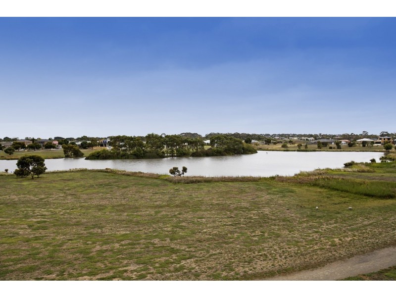 15 Stefan Court, Lara VIC 3212