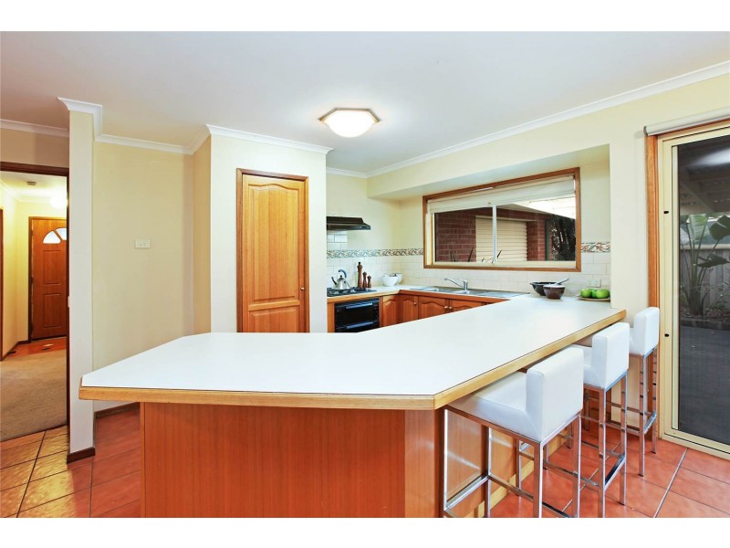 4 Bernard Court, Lara VIC 3212