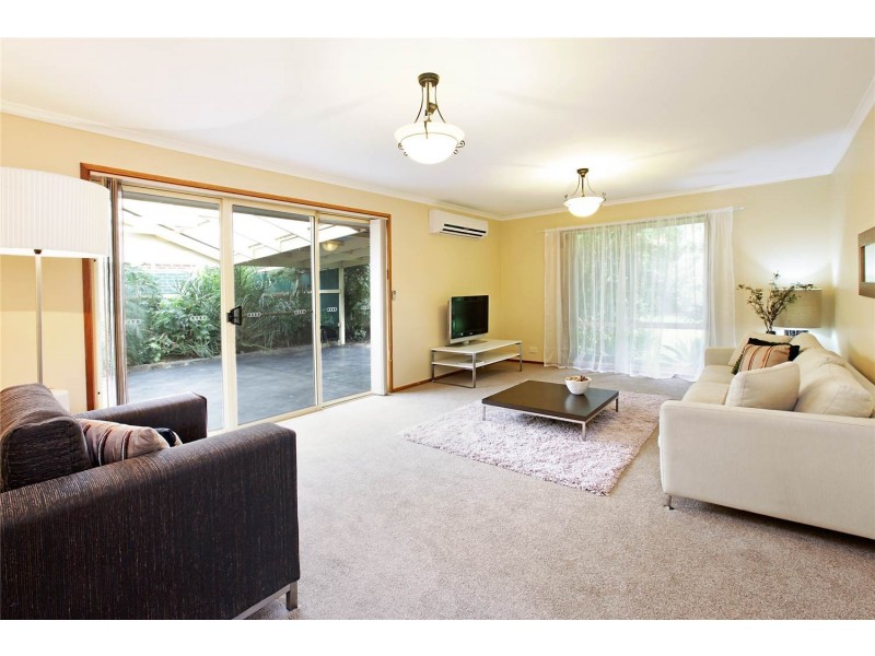 4 Bernard Court, Lara VIC 3212