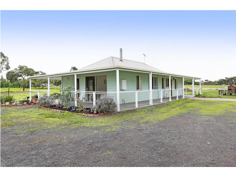 110 Forest Road North, Lara VIC 3212