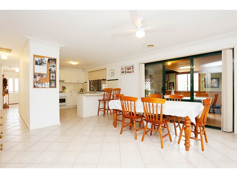 8 Loretta Close, Lara VIC 3212