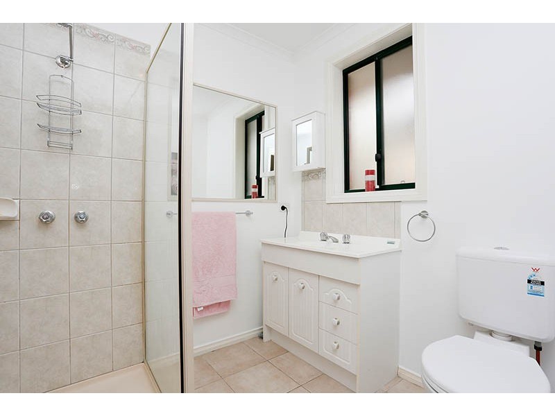 8 Loretta Close, Lara VIC 3212