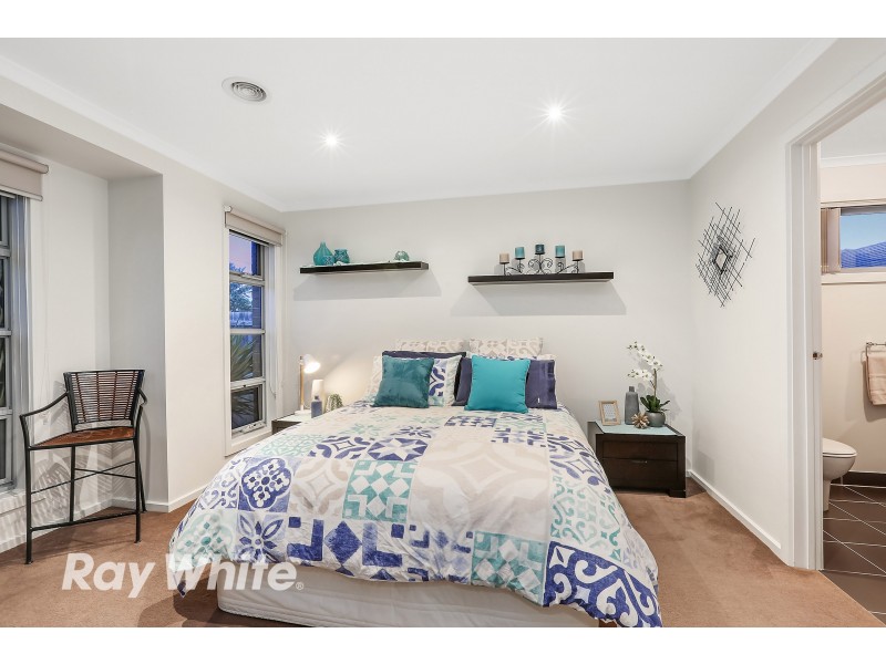 27 Streeton Close, Corio VIC 3214