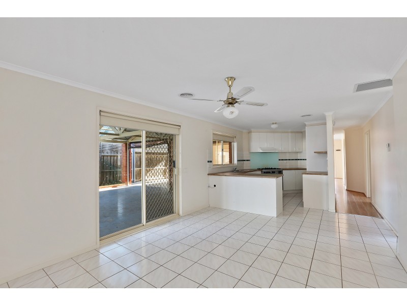 108 McClelland Avenue, Lara VIC 3212