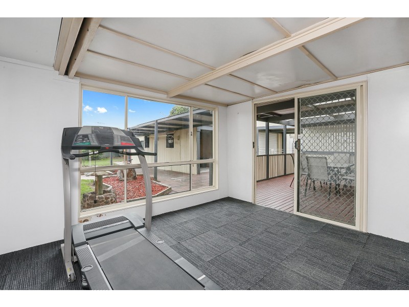 2 Saintfield Street, Lara VIC 3212