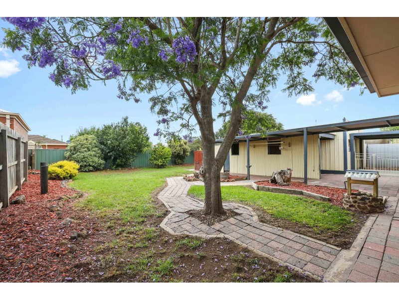 2 Saintfield Street, Lara VIC 3212