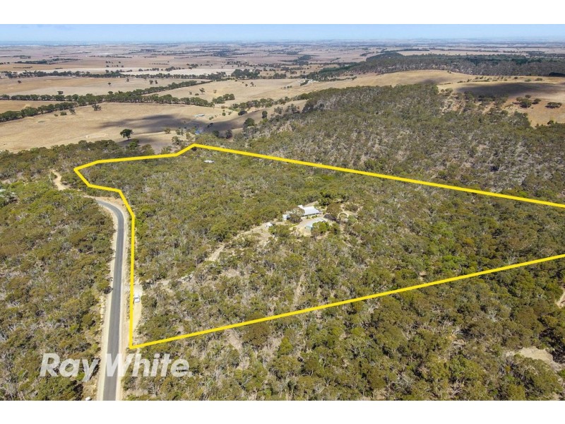 195 De Motts Road, Anakie VIC 3221