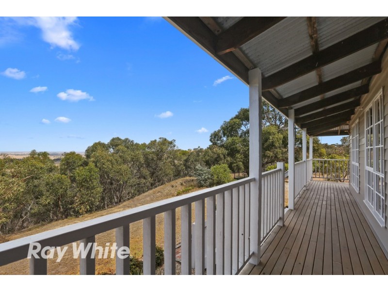195 De Motts Road, Anakie VIC 3221