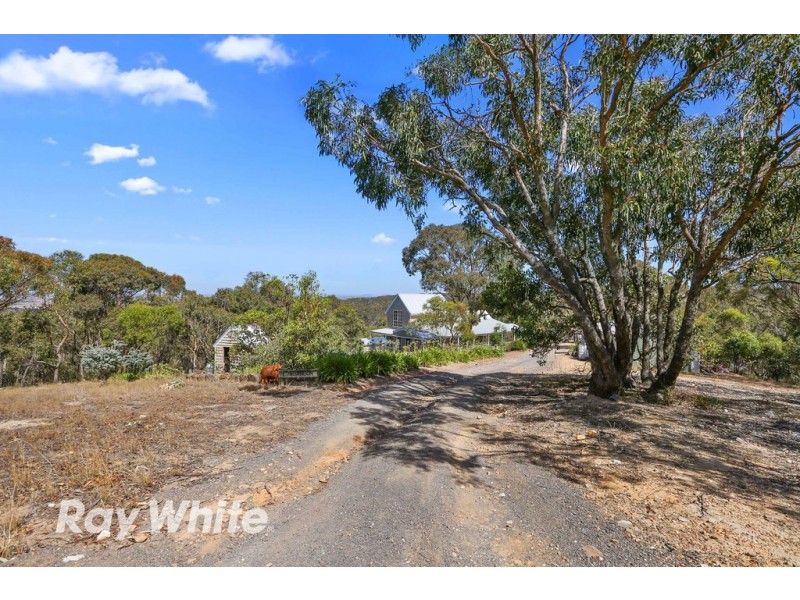 195 De Motts Road, Anakie VIC 3221