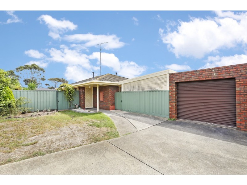 3/24-26 Merlin Crescent, Corio VIC 3214