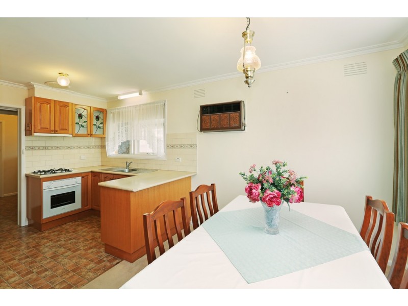 9 Fiona Avenue, Corio VIC 3214