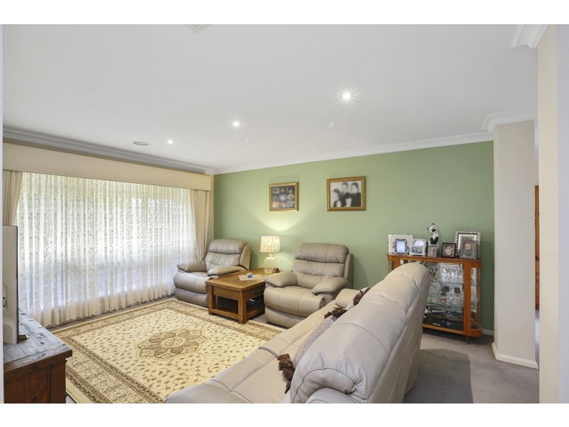15 Balagundi Drive, Lara VIC 3212