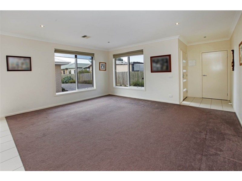 3/34 Station Lake Road, Lara VIC 3212