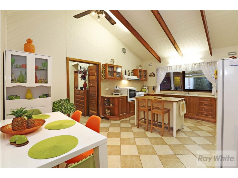 6 Rubena Crescent, Lara VIC 3212