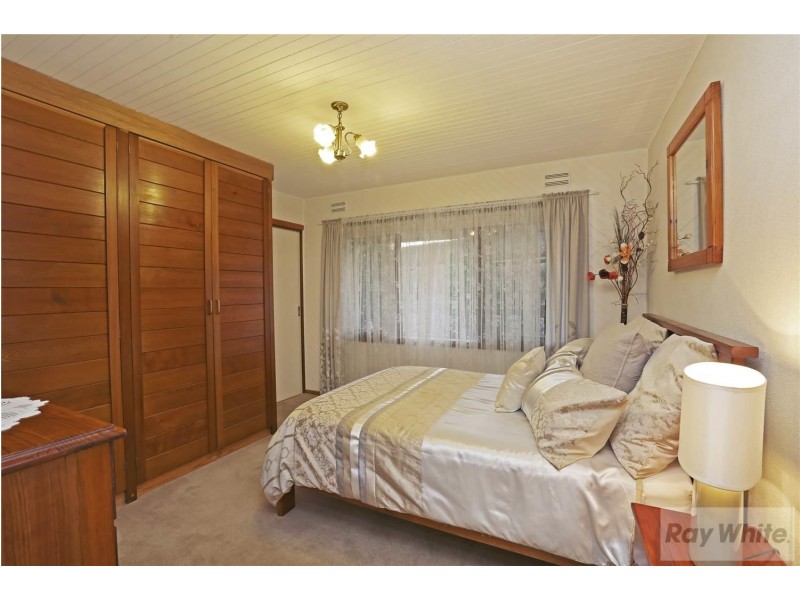 6 Rubena Crescent, Lara VIC 3212