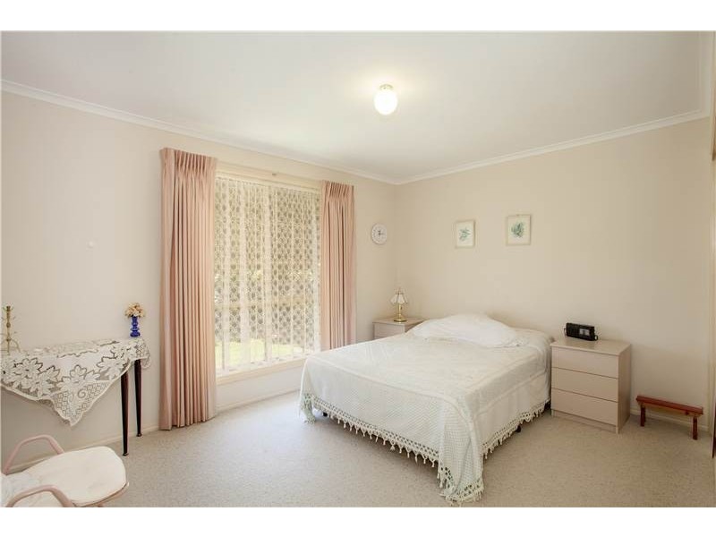1/4 Kyema Drive, Lara VIC 3212