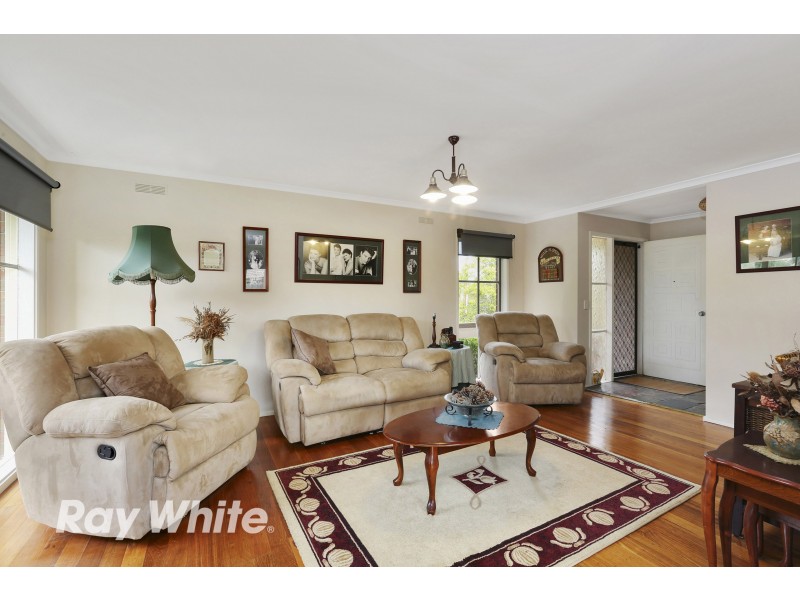 17 Ware Street, Lara VIC 3212