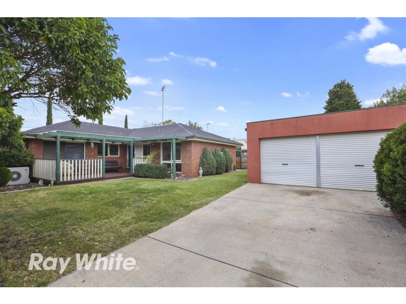 17 Ware Street, Lara VIC 3212