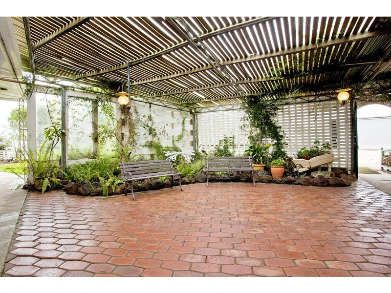 395 Forest Road North, Lara VIC 3212