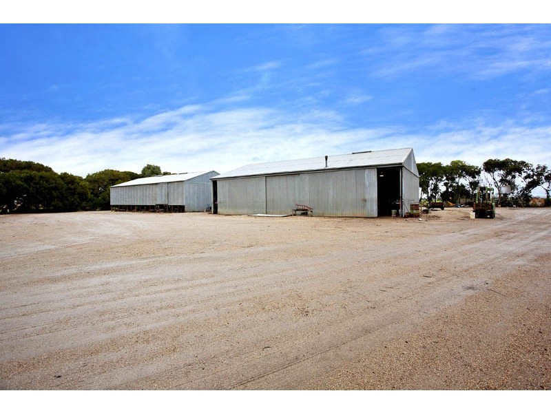 395 Forest Road North, Lara VIC 3212