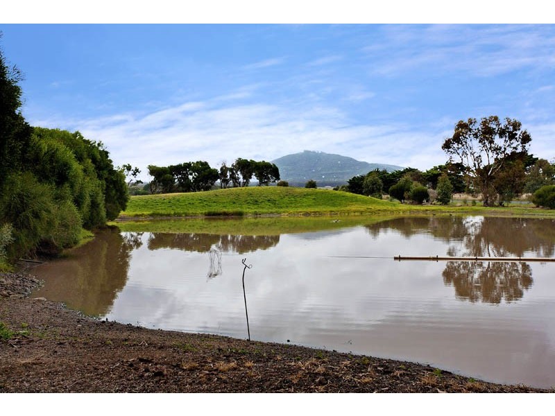 395 Forest Road North, Lara VIC 3212