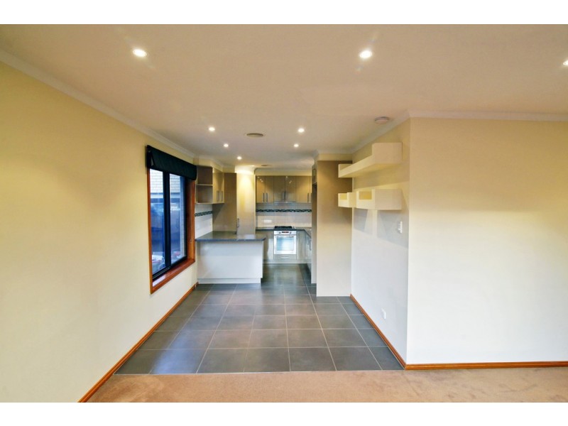 27 Atami Crescent, Corio VIC 3214