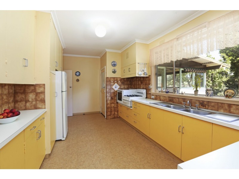 15 Rimula Road, Corio VIC 3214