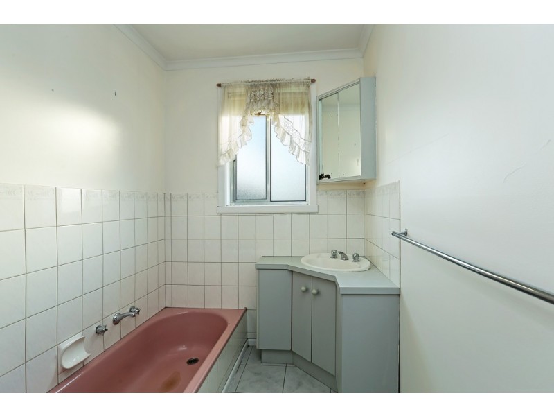 4 Kentucky Avenue, Norlane VIC 3214