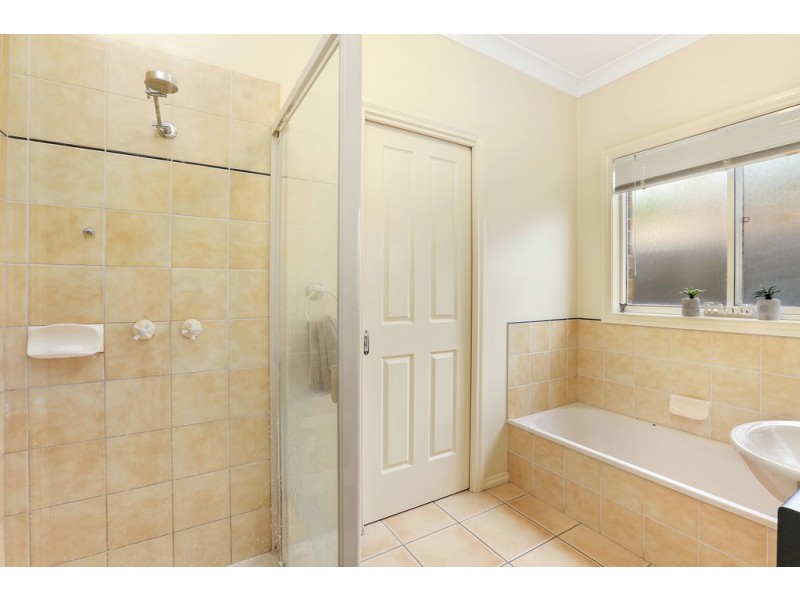 1 Victor Place, Lara VIC 3212