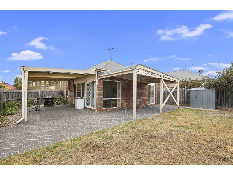 1 Victor Place, Lara VIC 3212