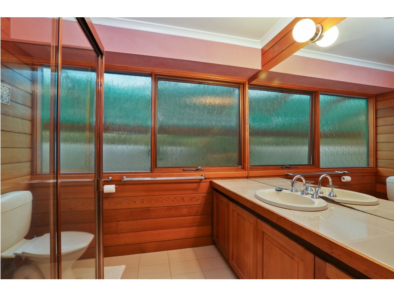 24 Bridge Street, Lara VIC 3212