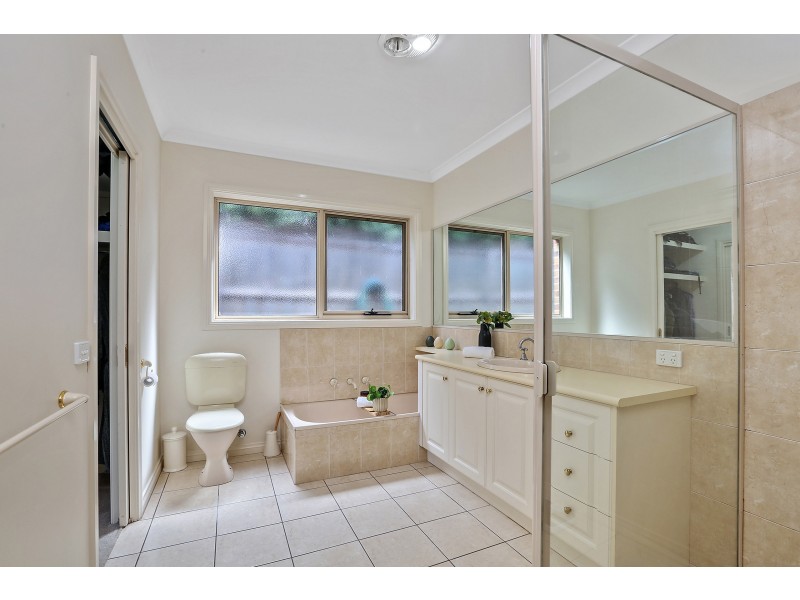 20 Balagundi Drive, Lara VIC 3212