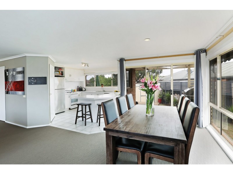 1/15 Coakley Crescent, Lovely Banks VIC 3221