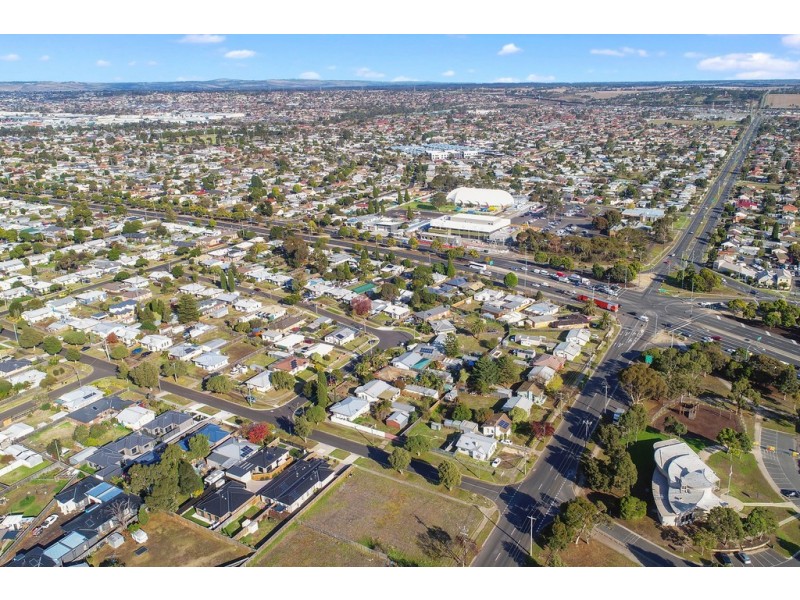 37 Gardenia Grove, Norlane VIC 3214