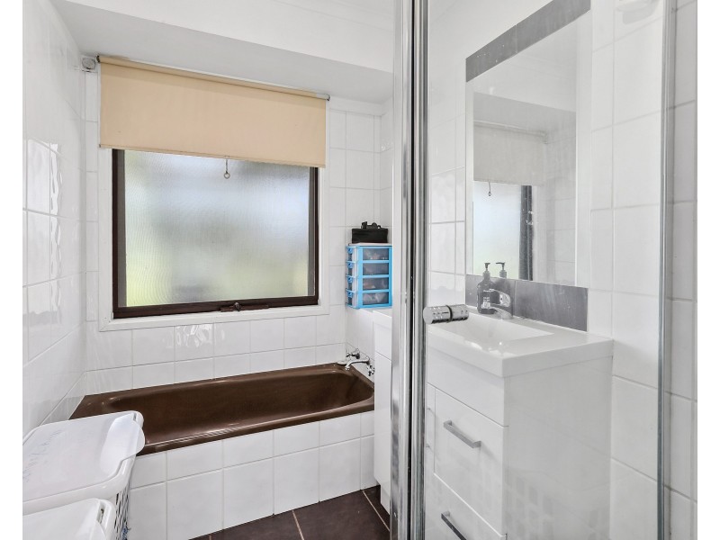 61 Cloverdale Drive, Corio VIC 3214