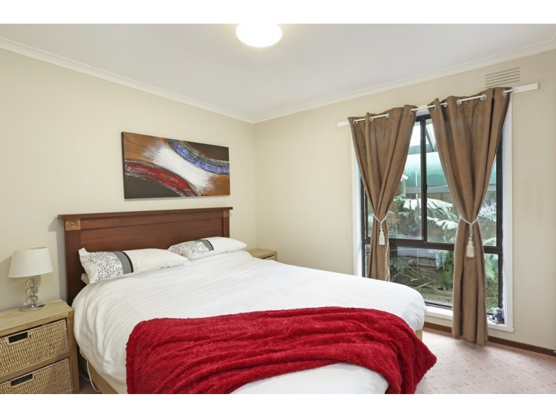 21 Smeaton Close, Lara VIC 3212