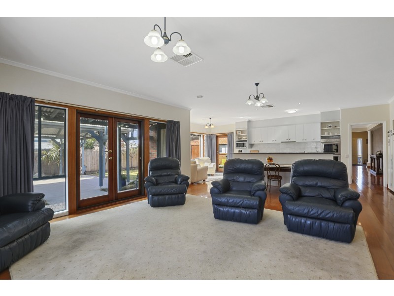 14-16 Blackbird Circuit, Lara VIC 3212