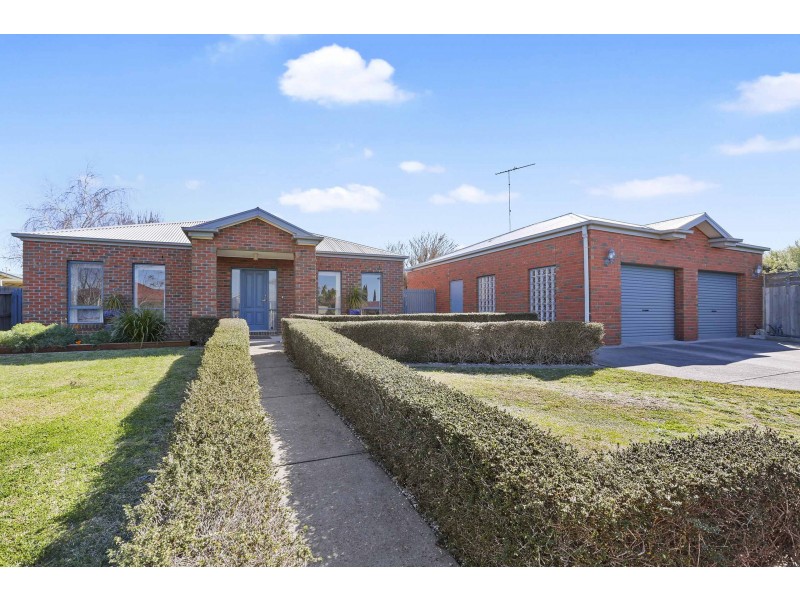 14-16 Blackbird Circuit, Lara VIC 3212