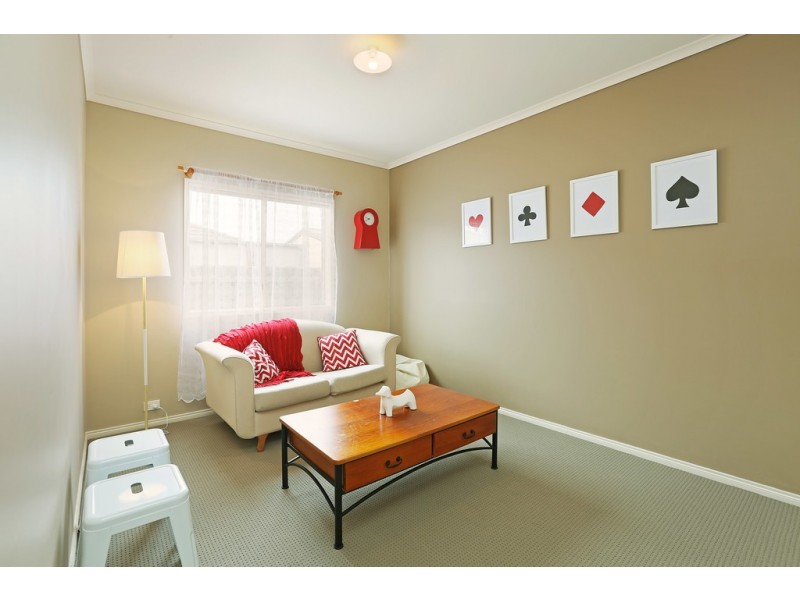 4 Nilaur Place, Lara VIC 3212