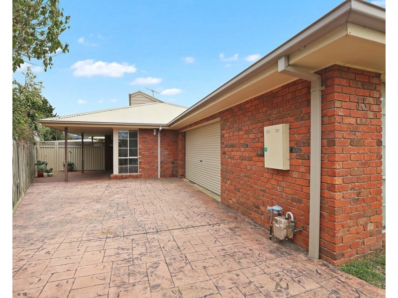 13 Andrea Court, Lara VIC 3212