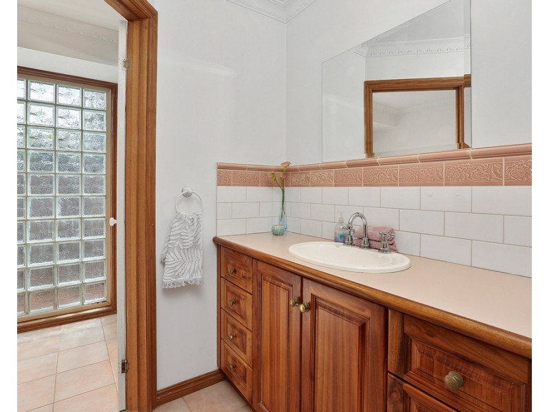 13 Andrea Court, Lara VIC 3212