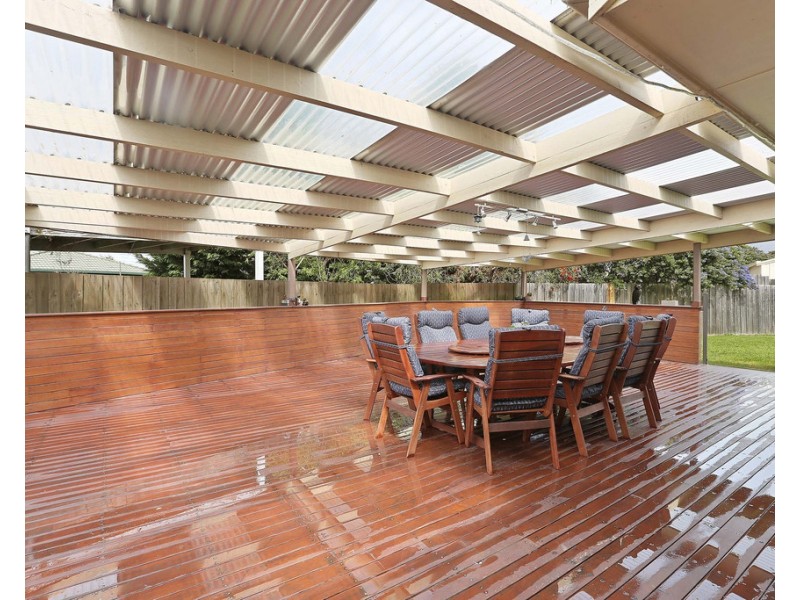 13 Andrea Court, Lara VIC 3212