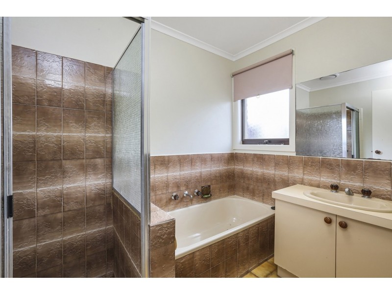 780 Old Melbourne Road, Little River VIC 3211