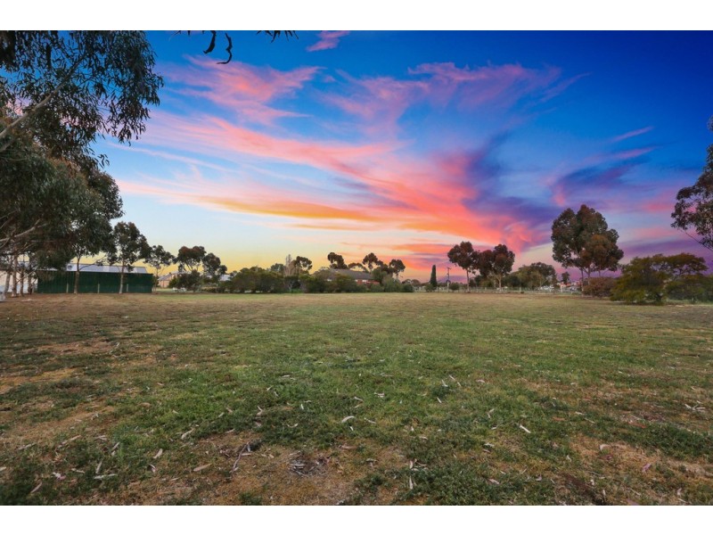 30 Hicks Street, Lara VIC 3212