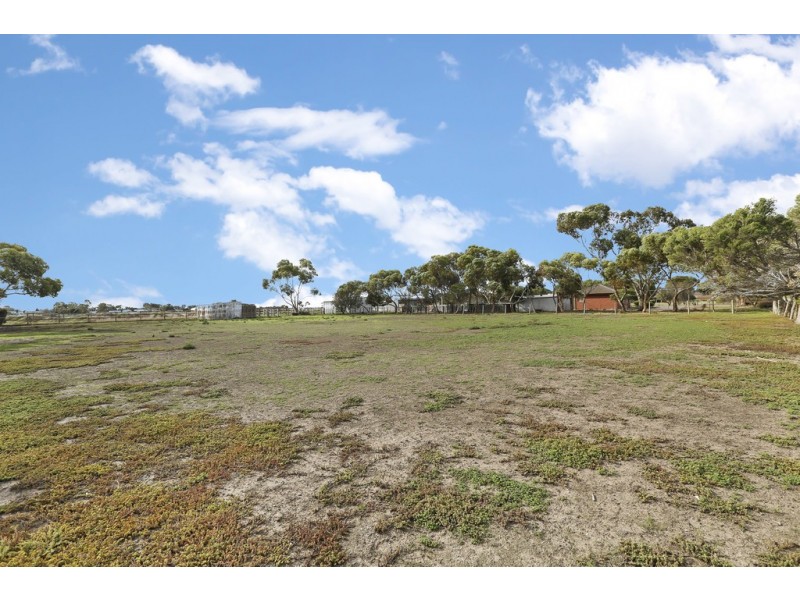 20 Frys Road, Lara VIC 3212