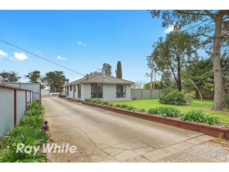 27 Old Melbourne Road, Little River VIC 3211