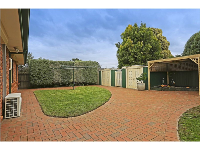 14 Sonia Court, Lara VIC 3212